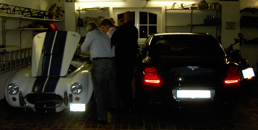   Jet - Kisssss, too :)  