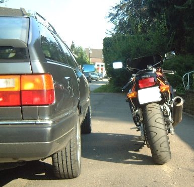   Jet - Kisssss, too :)  