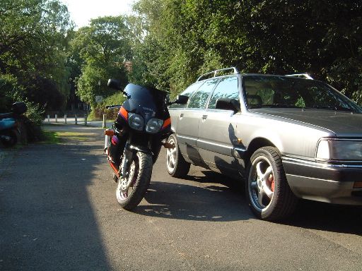   Jet - Kisssss, too :)  