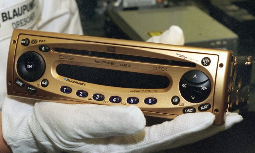 :)   ALLE besoffen !  :)